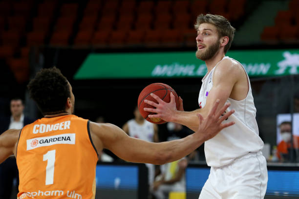 更多主动 更多主动